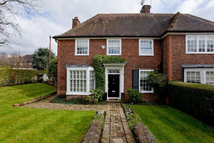 View Full Details for Gurney Drive, Hampstead Garden Suburb