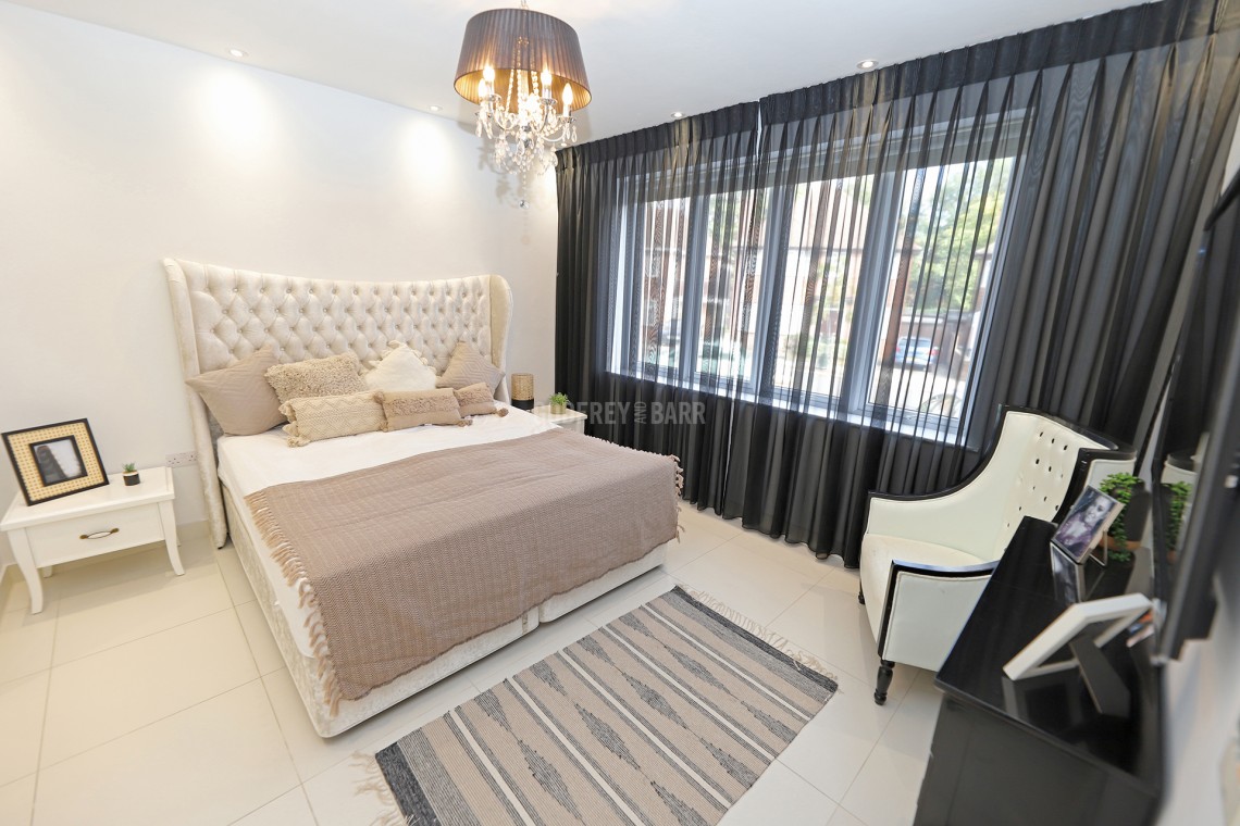 Images for Tenterden Gardens, Hendon