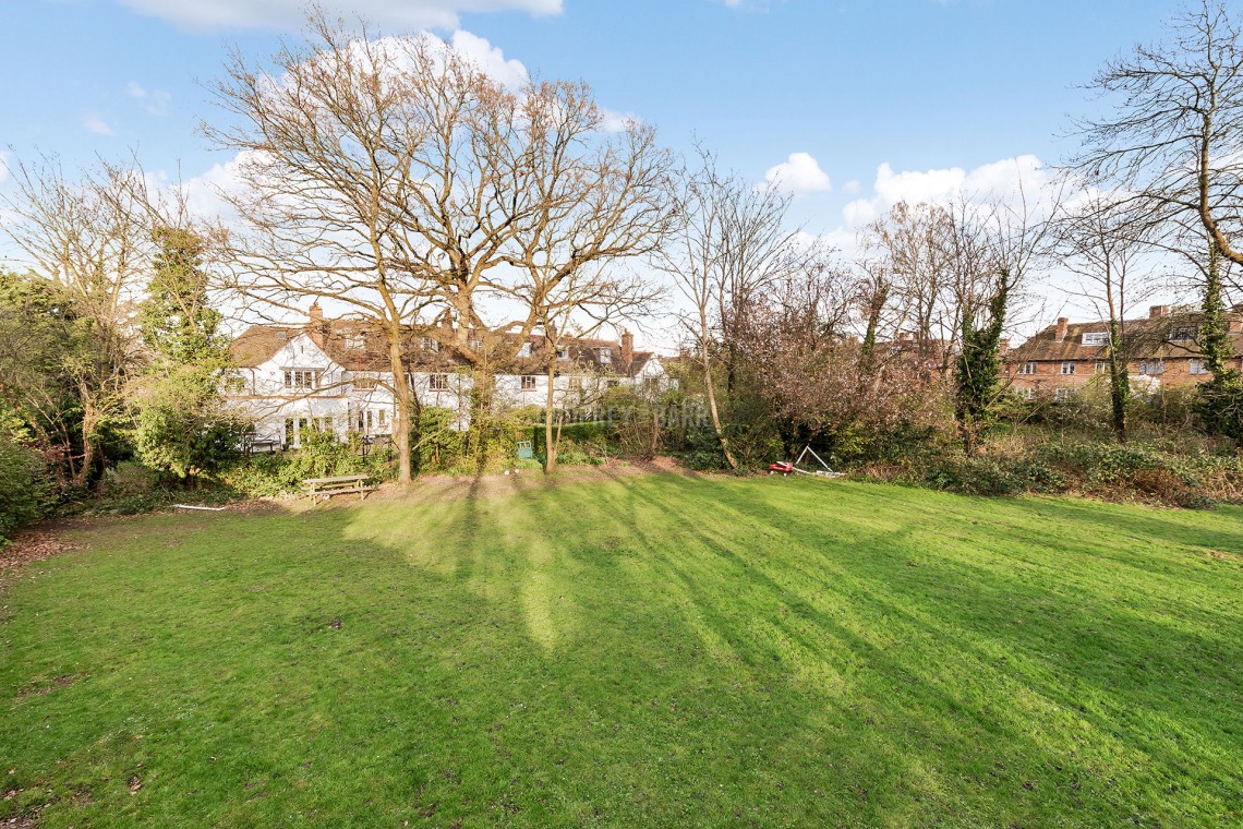 Images for Middleway, Hampstead Garden Suburb