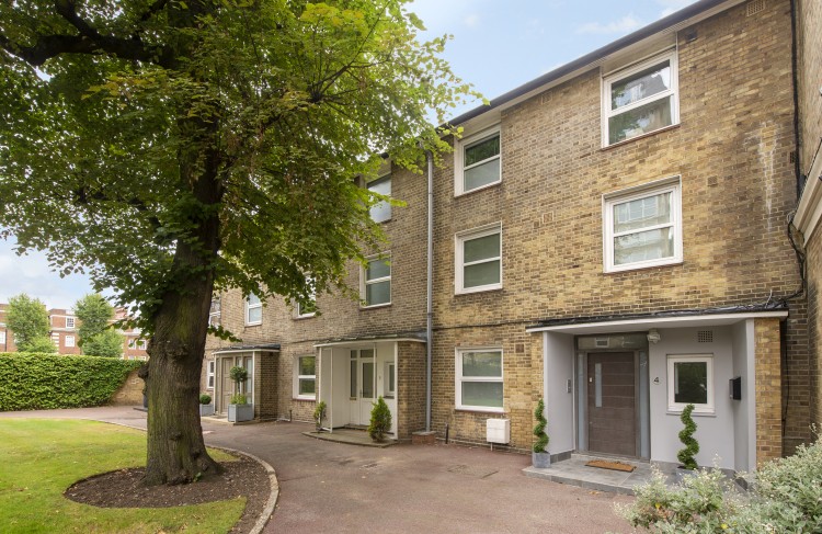 View Full Details for St. Johns Wood Park, St. Johns Wood