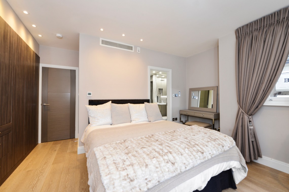 Images for Lyndhurst Road, Hampstead