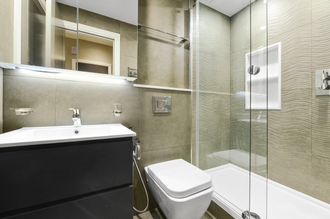 Images for Lyndhurst Road, Hampstead