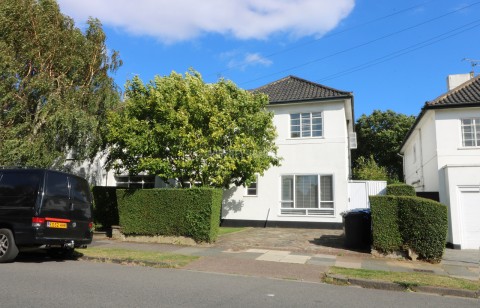 Ossulton Way, Hampstead Garden Suburb