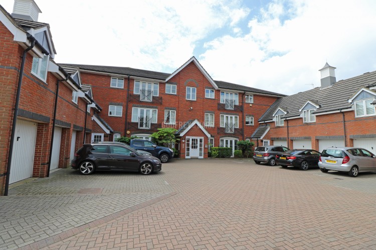 View Full Details for Bloomsbury Close, Mill Hill