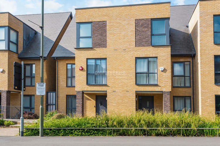 View Full Details for Inglis Way, Mill Hill East