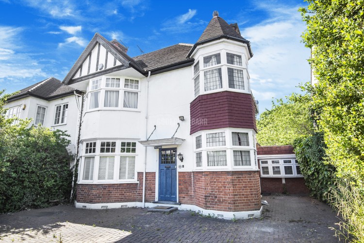 View Full Details for Lyndhurst Avenue, Mill Hill