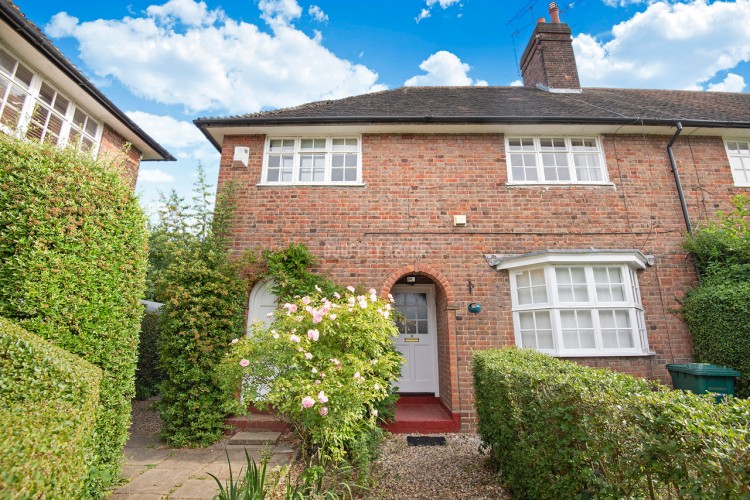 View Full Details for Midholm Close, Hampstead Garden Suburb