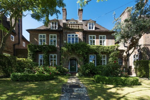 Reynolds Close, Hampstead Garden Suburb