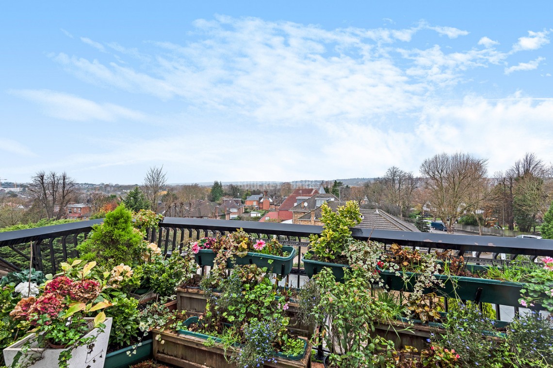 Images for Hendon Lane, Finchley