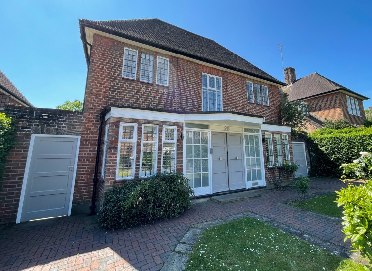 View Full Details for Middleway, Hampstead Garden Suburb