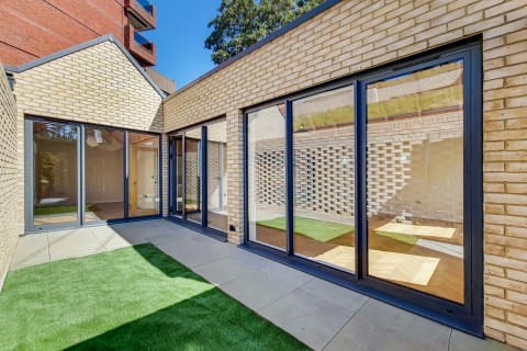 Spencer Courtyard, Finchley