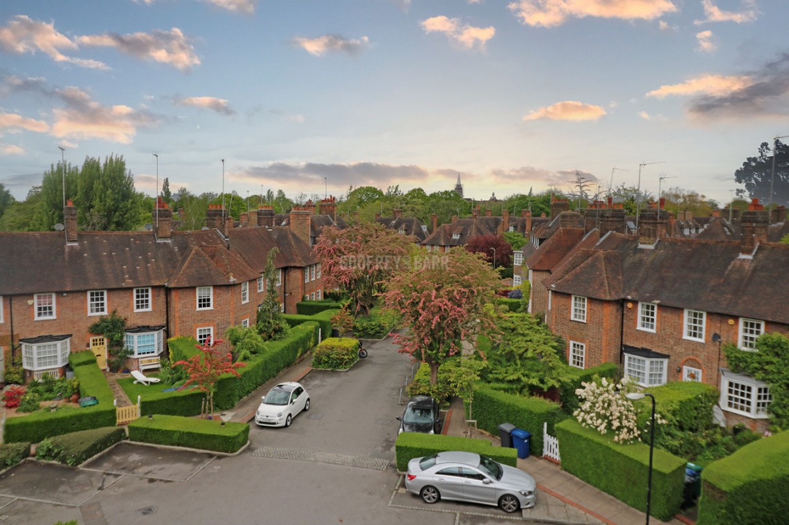 Images for Corringway, Hampstead Garden Suburb