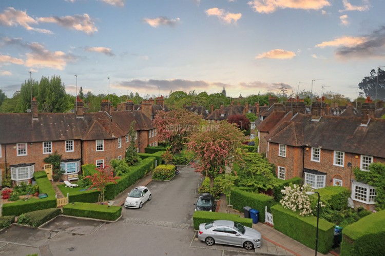 View Full Details for Corringway, Hampstead Garden Suburb