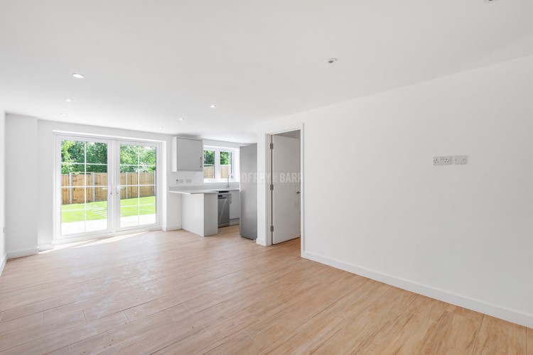 View Full Details for St Vincents Lane, Mill Hill Village