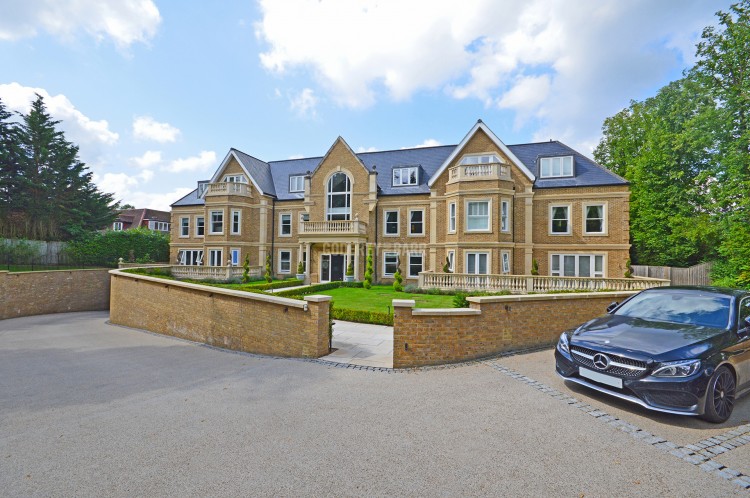 View Full Details for Renaissance, Hadley Wood
