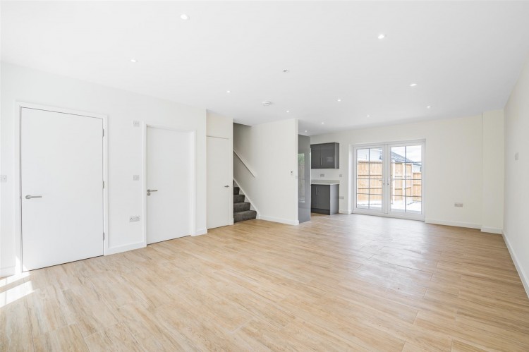 View Full Details for St Vincents Lane, Mill Hill