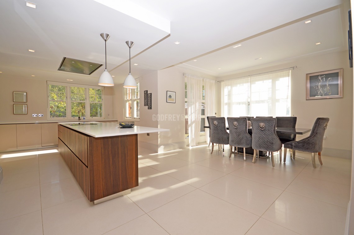 Images for Wood Farm Close, Stanmore