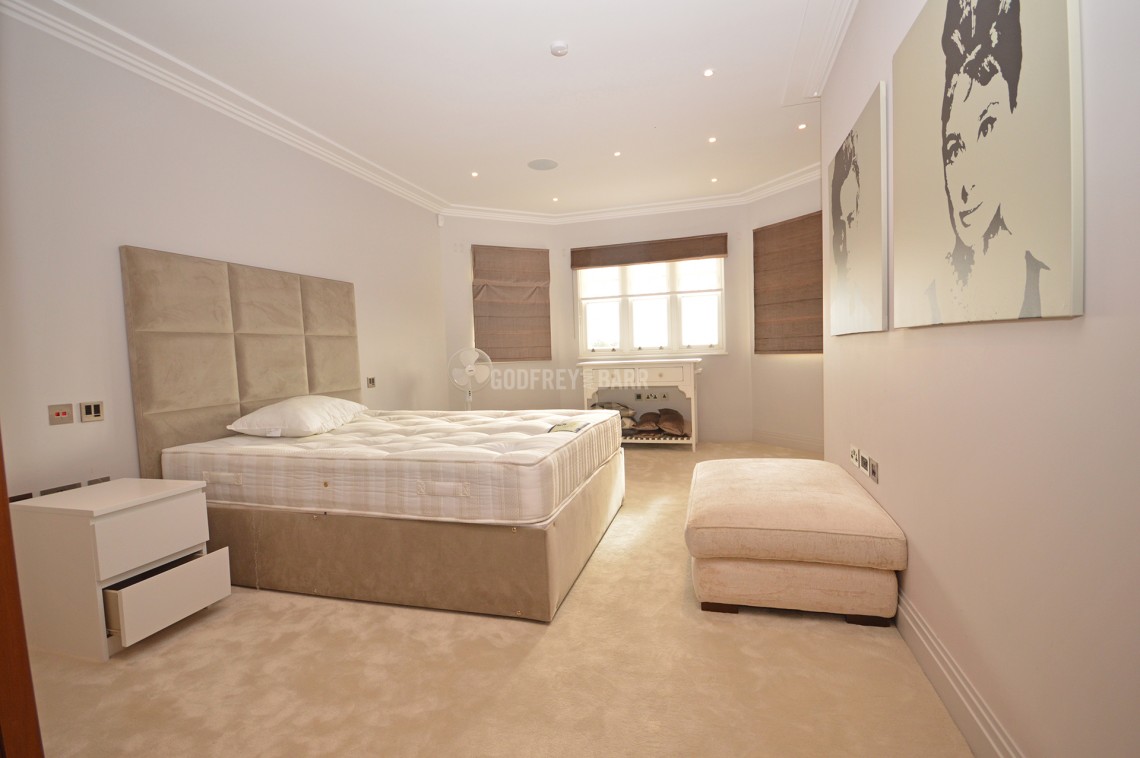 Images for Wood Farm Close, Stanmore