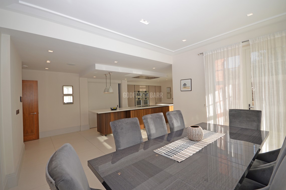 Images for Wood Farm Close, Stanmore