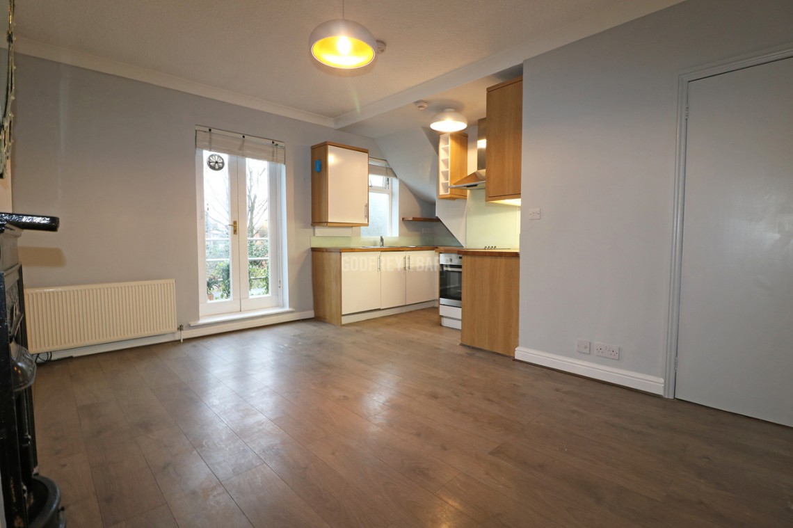 Images for Victoria Road, Mill Hill