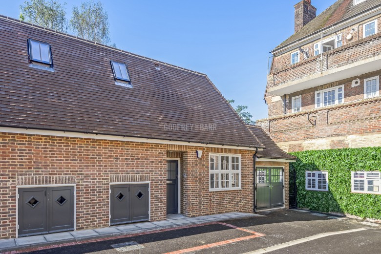 Bute Mews, Hampstead Garden Suburb