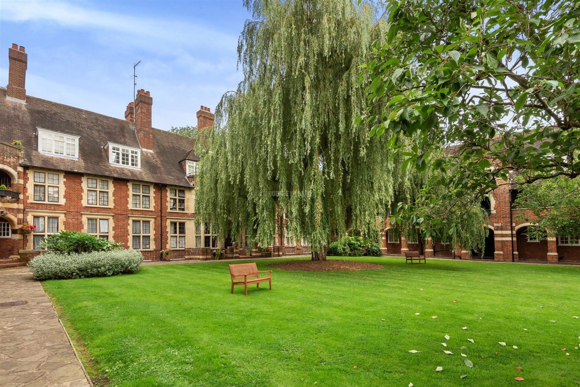 Images for Meadway, Hampstead Garden Suburb