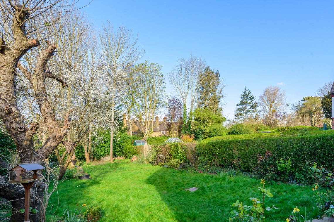 Images for Midholm, Hampstead Garden Suburb