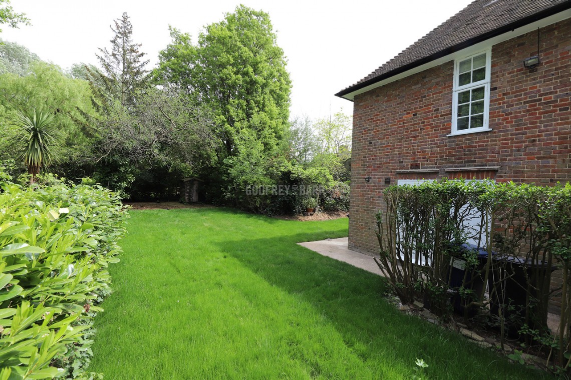 Images for Midholm Close, Hampstead Garden Suburb