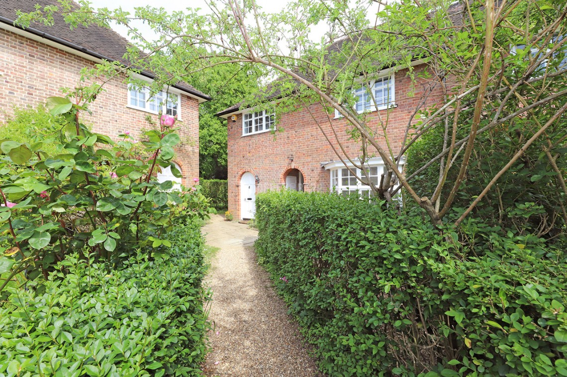 Images for Midholm Close, Hampstead Garden Suburb
