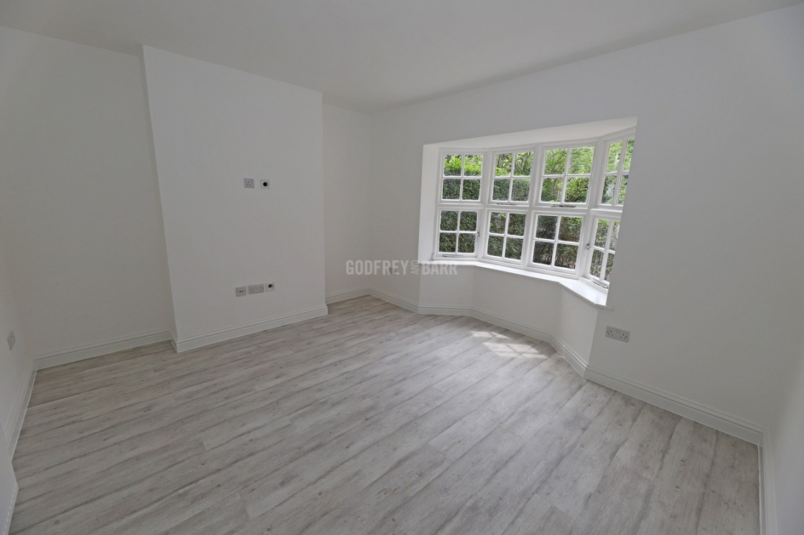 Images for Midholm Close, Hampstead Garden Suburb