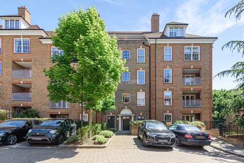 Ashridge Close, Finchley