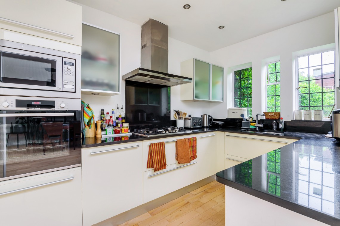 Images for Vivian Way, Hampstead Garden Suburb