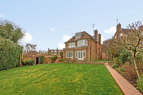 Gurney Drive, Hampstead Garden Suburb