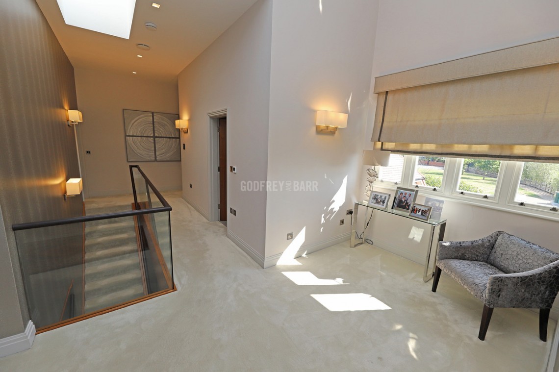 Images for Wood Farm Close, Stanmore