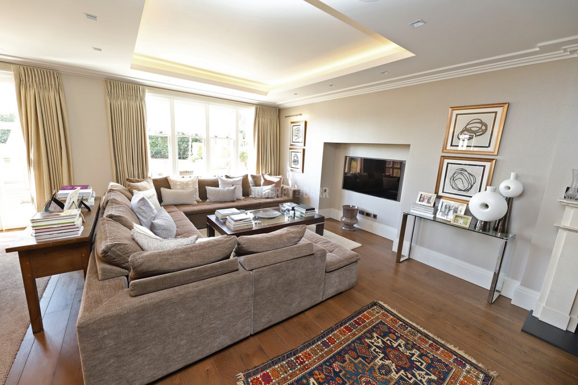 Images for Wood Farm Close, Stanmore