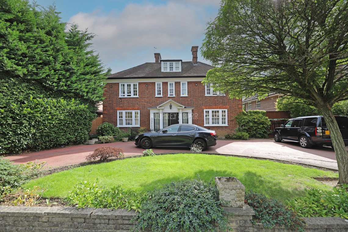 Images for The Bishops Avenue, Hampstead Garden Suburb