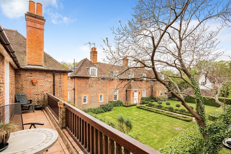 View Full Details for Homesfield, Hampstead Garden Suburb