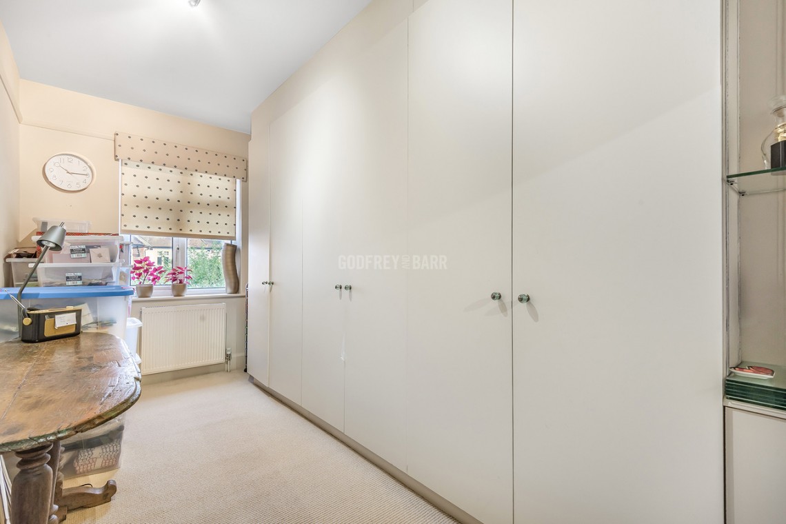 Images for Bancroft Avenue, Hampstead Garden Suburb borders / East Finchley