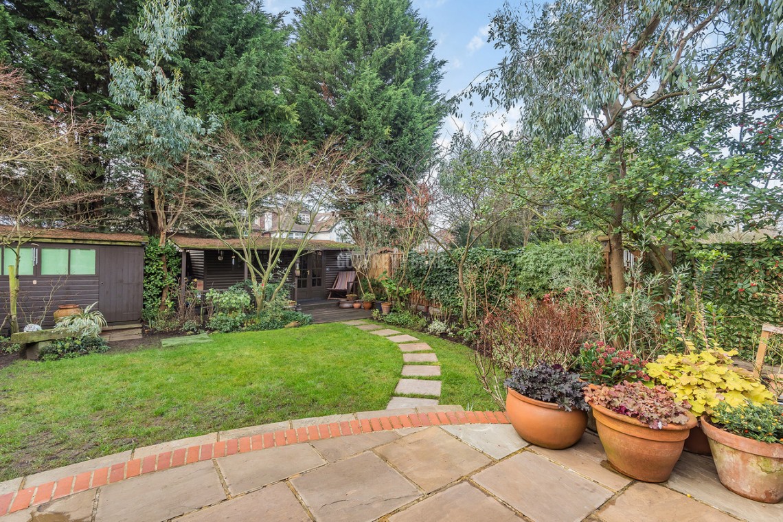 Images for Bancroft Avenue, Hampstead Garden Suburb borders / East Finchley