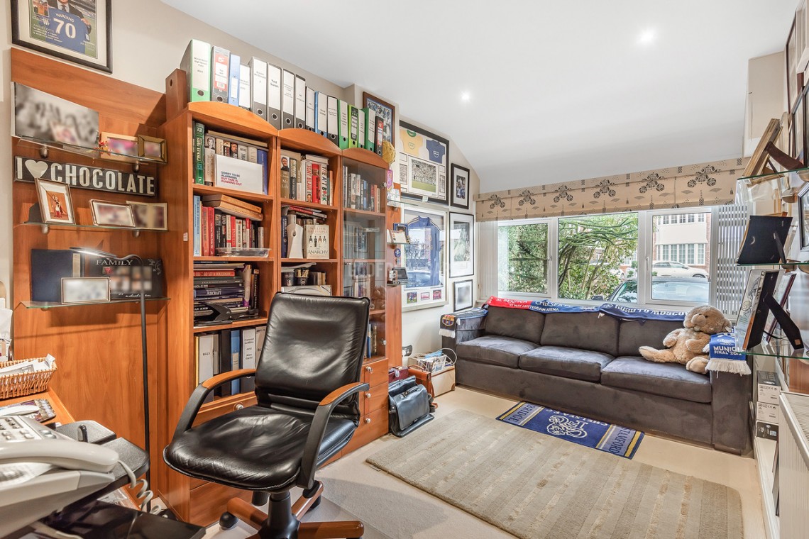 Images for Bancroft Avenue, Hampstead Garden Suburb borders / East Finchley