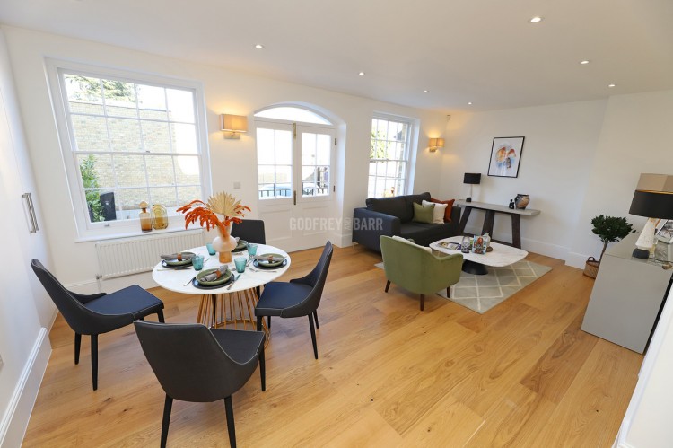View Full Details for Carmelite Place, East Finchley, Hampstead Garden Suburb borders