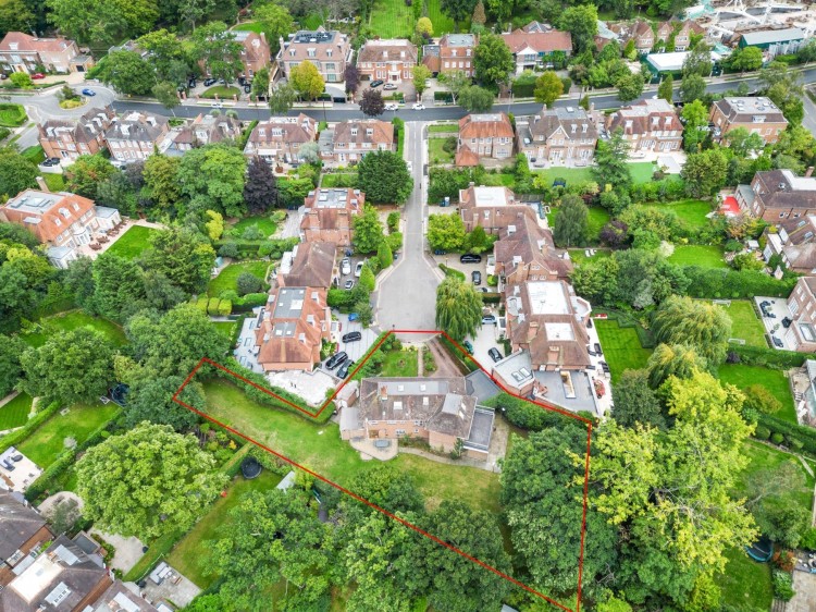 View Full Details for Winnington Close, Hampstead Garden Suburb