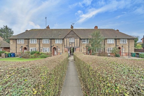 Falloden Way, Hampstead Garden Suburb