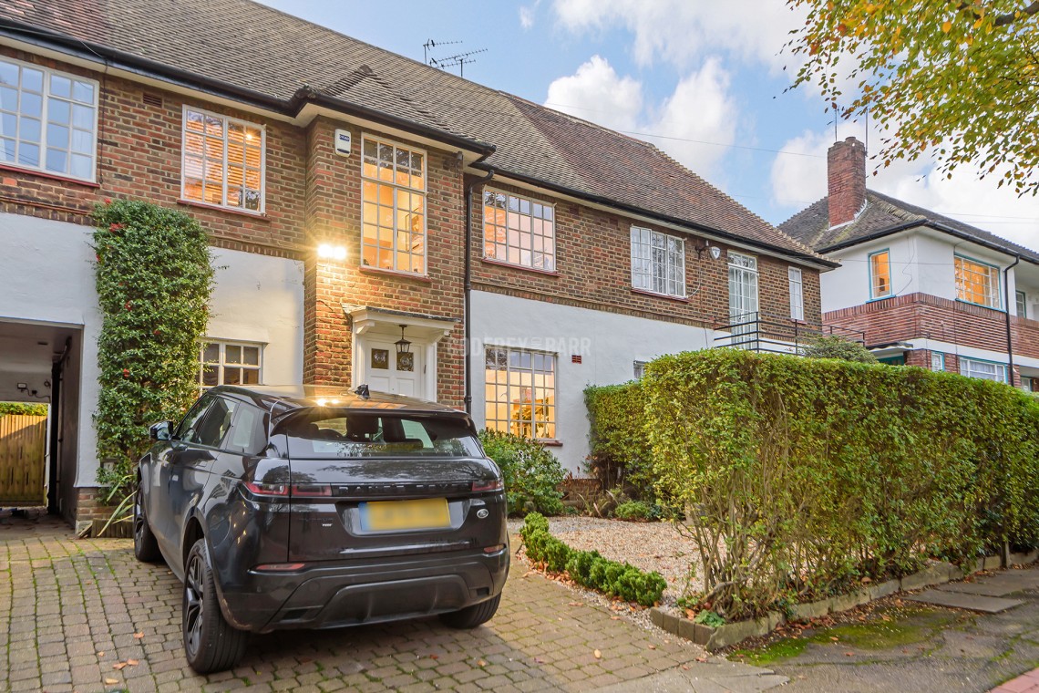 Images for Holyoake Walk, Hampstead Garden Suburb