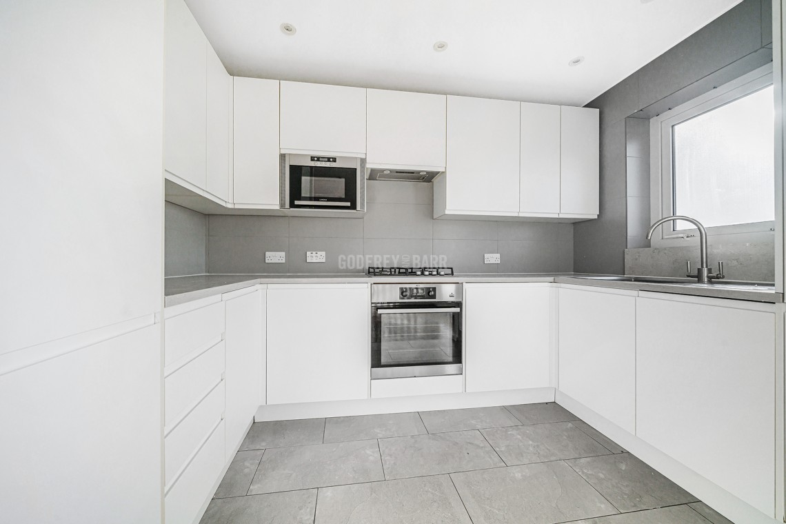 Images for Heath View Close, East Finchley
