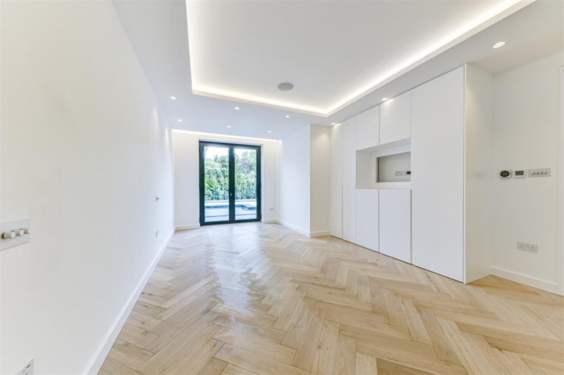 Images for Regents Park Road, Finchley