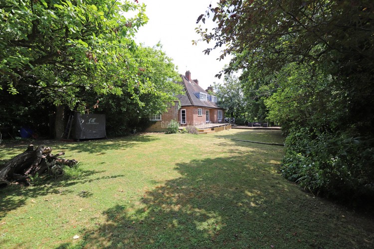 View Full Details for Harford Walk, Hampstead Garden Suburb