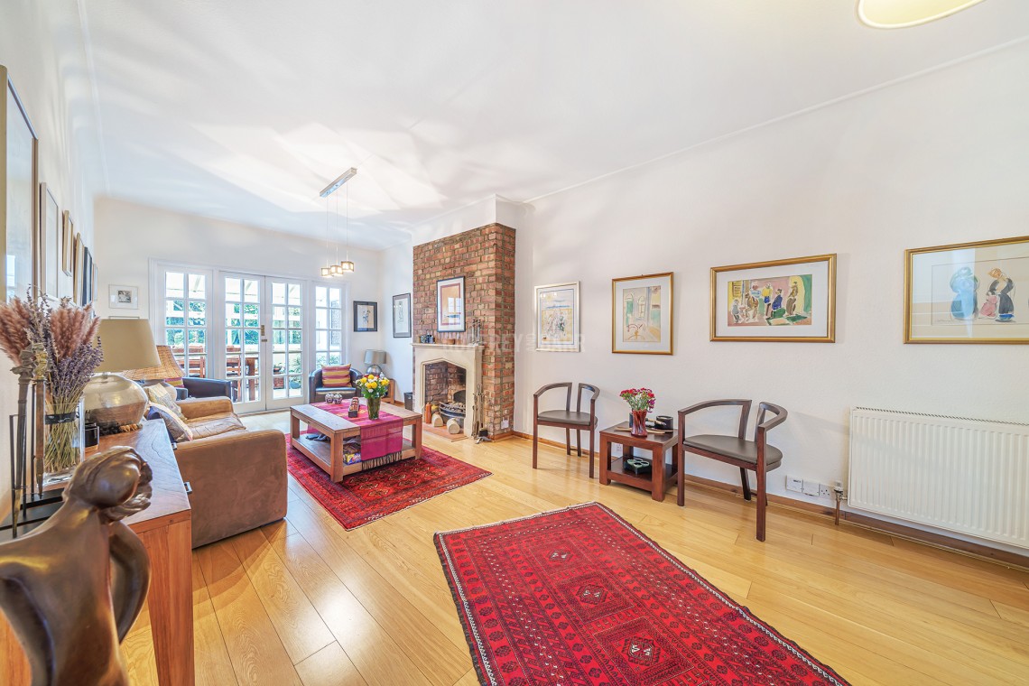 Images for Cranbourne Gardens, Temple Fortune