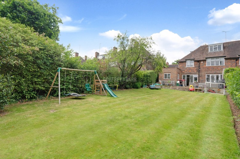 Blandford Close, Hampstead Garden Suburb