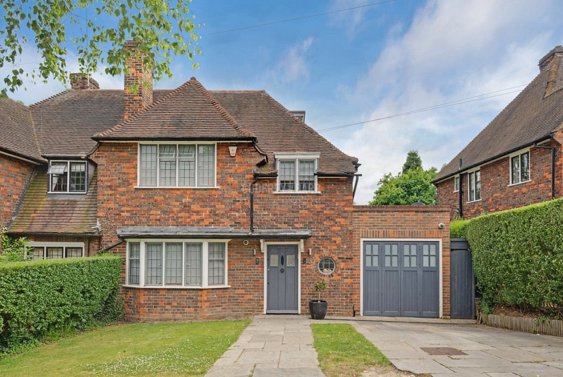 Images for Blandford Close, Hampstead Garden Suburb